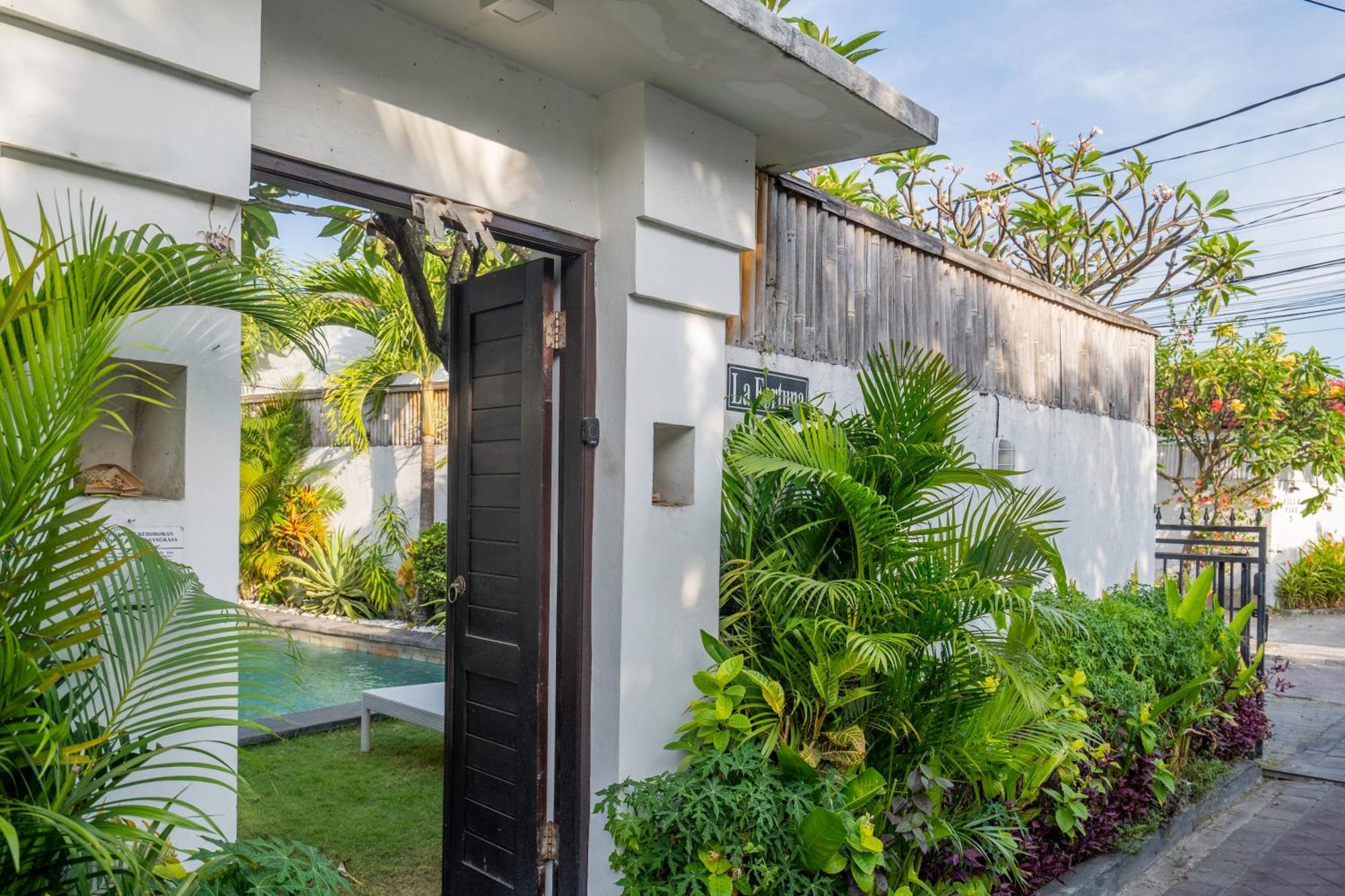 La Fortuna Seminyak Exterior foto
